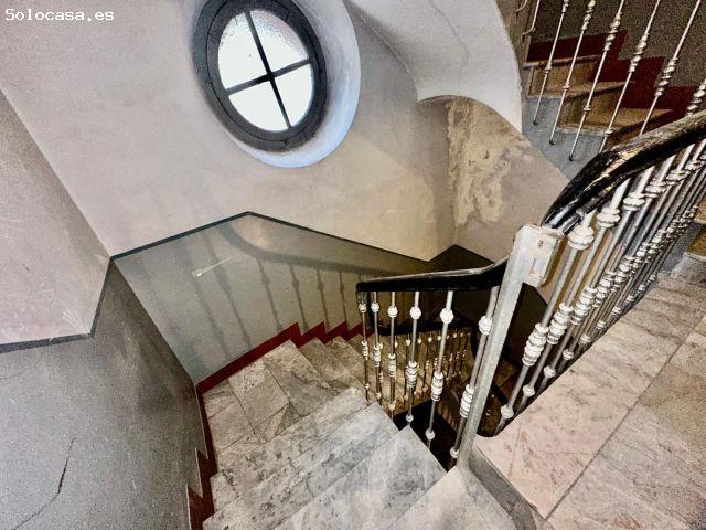 ¡GRAN OPORTUNIDAD DE INVERSIÓN! VENTA DE EDIFICIO COMERCIAL EN CÁCERES