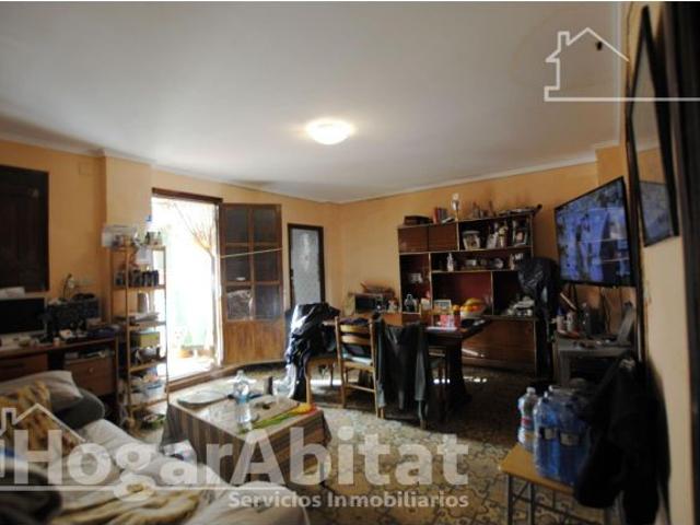 ¡GRAN OPORTUNIDAD DE INVERSIÓN! CASA PARA REFORMAR CON GRAN TERRAZA