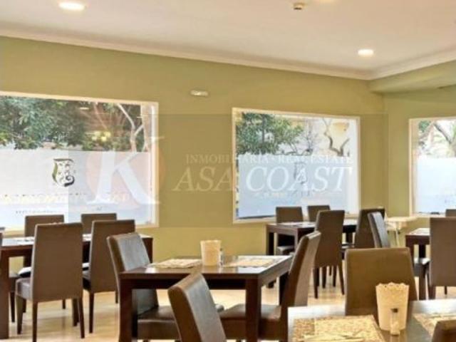¡Gran Oportunidad de Inversión! Hotel en Venta en Pleno Centro de Fuengirola