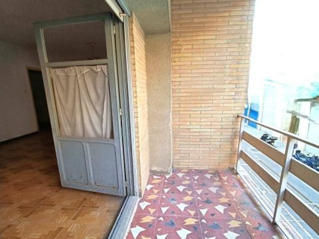 ? ¡Gran Oportunidad de Inversión o Reforma Cerca de la Av. de Orihuela! 130m2. Precio: 190.000€