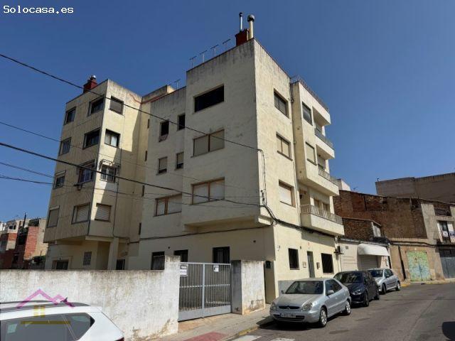 ¡Gran oportunidad en Alcalà de Xivert! Dos amplios pisos unidos con infinitas