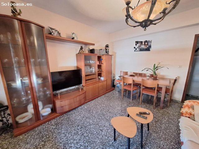 ?Gran oportunidad en Castalla: casa con patio y garaje