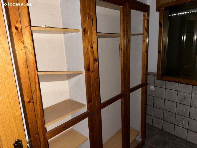 ¡Gran oportunidad en Lleida! Piso amplio de 4 habitaciones en el centro