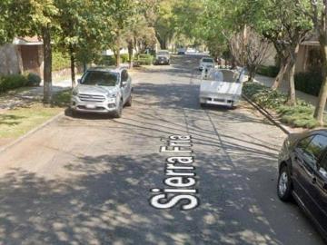 ¡Gran Oportunidad en Lomas de Chapultepec! Sierra Fria Casa en Remate de 467.0 m²