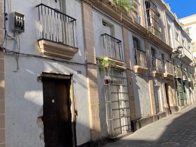 MAGNÍFICO EDIFICIO EN VENTA