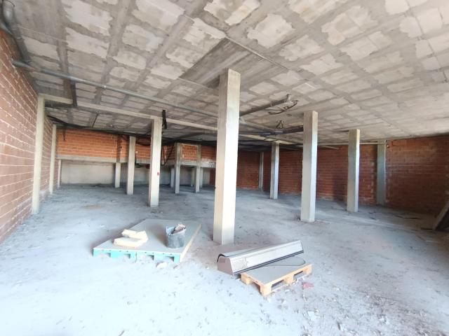 GRAN OPORTUNIDAD LOCAL EN EXCELENTE UBICACION DE MOLINA DE SEGURA
