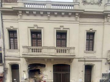¡Gran oportunidad para tener tu negocio y vivir en el corazón de Lima!