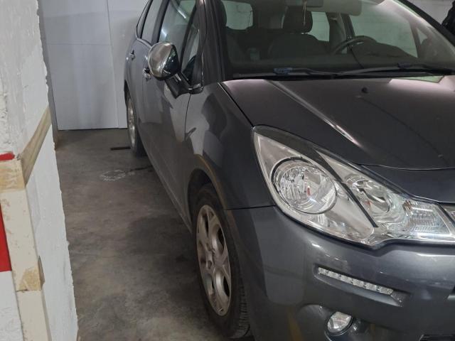 Gran Oportunidad: Plaza de Garaje con Trastero en Zona Soledad Retortillo