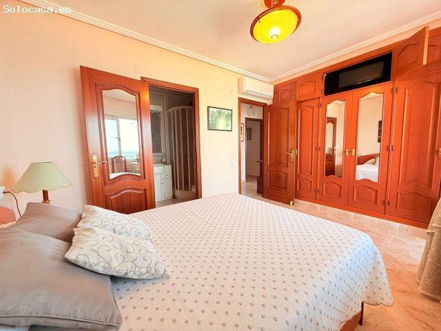 GRAN APARTAMENTO EN PRIMERA LINEA EN BENIDORM, 3 HAB, 2 BAÑOS