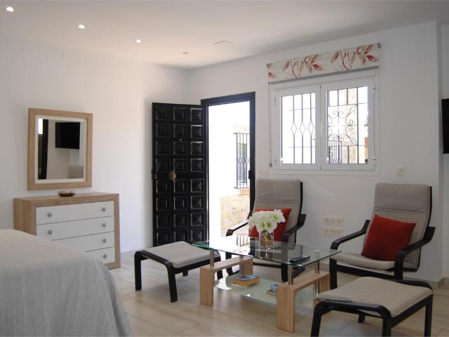 Gran casa con muchas posibilidades 413m² Torre del Mar