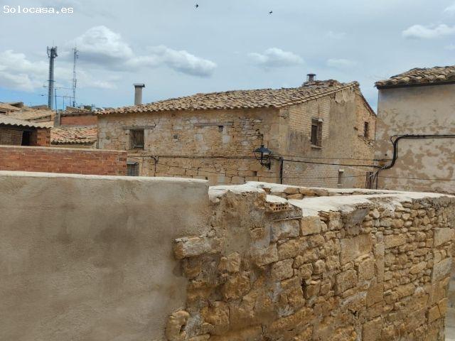GRAN CASA DE PUEBLO A REFORMAR EN MAZALEON TERUEL