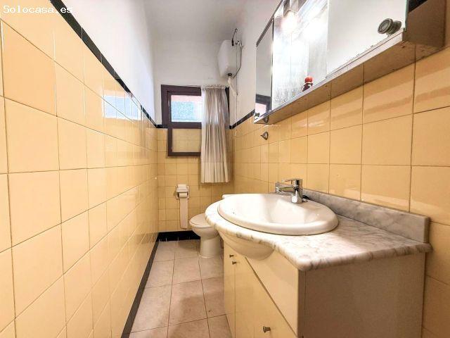 GRAN CASA DE PUEBLO CON MÚLTIPLES ESTANCIAS Y TERRAZAS EN VENTA EN ALCANAR