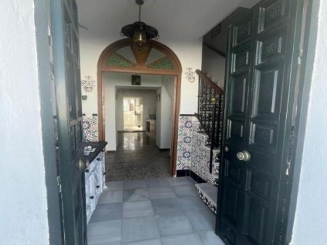 Gran casa en El Pedroso!