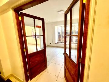 Gran casa en exclusivo barrio hernando de aguirre 5 dorm