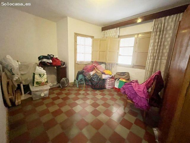GRAN CASA EN LA ZONA DE SAN CRISTÓBAL
