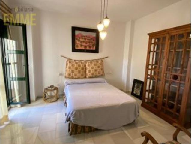 GRAN CASA EN ZONA DE LA PLANILLA