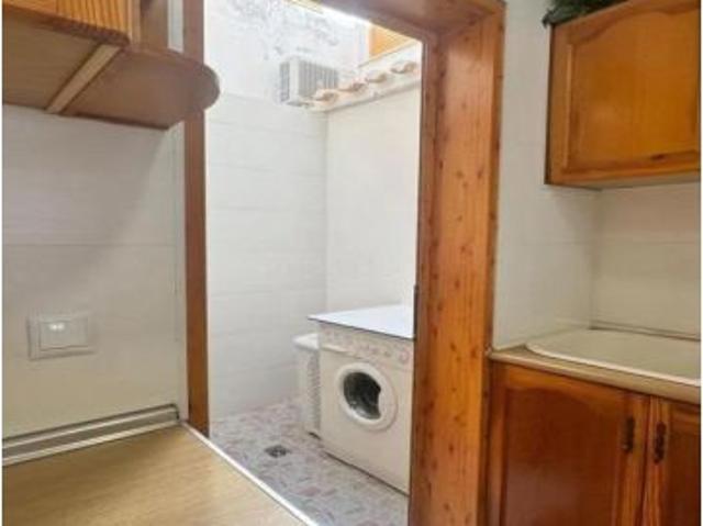 GRAN CHALET ADOSADO EN ORIHUELA COSTA: 2 HAB, 2 BAÑOS
