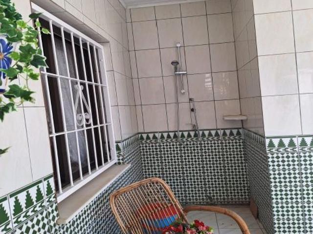 GRAN CHALET ADOSADO EN TORREVIEJA: 3 HAB, 2 BAÑO