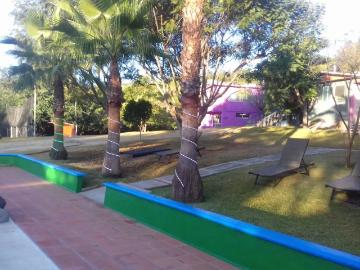 GRAN COMPLEJO RESIDENCIAL DE 3 CASAS, CON ALBERCA, PALAPA Y CANCHAS 4900KM2 J.H