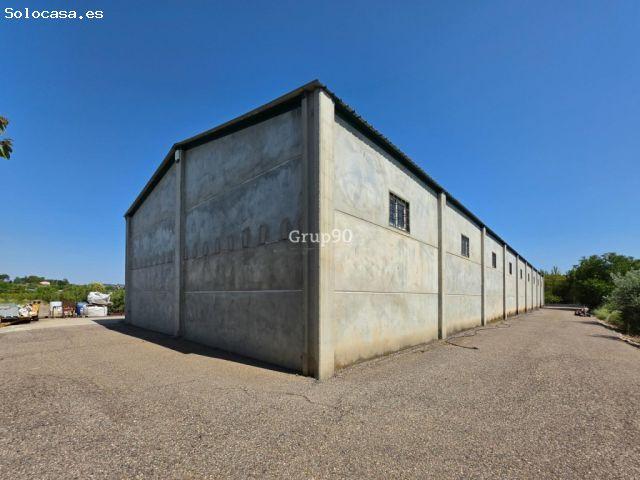 ? GRAN FINCA CON XALET, NAVE Y AMPLIA PARCELA – MÚLTIPLES POSIBILIDADES