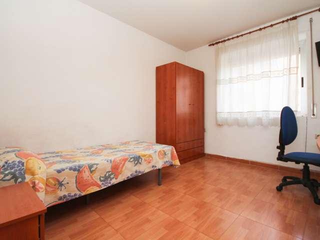 Habitación en piso compartido de 11 habitaciones, Centro Sagrario
