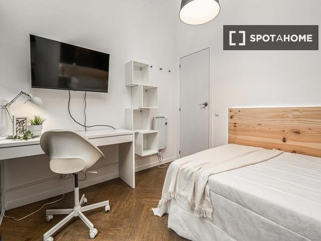 Habitación en piso compartido en alquiler en el Gótico, Barcelona