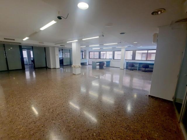 GRAN INMUEBLE EN PRIMERA PLANTA EN CENTRO DE SAGUNTO