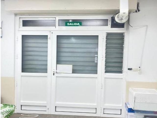 Gran local a la venta