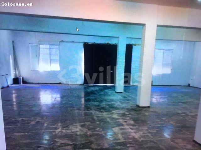 GRAN LOCAL COMERCIAL CON DERECHO A VUELO