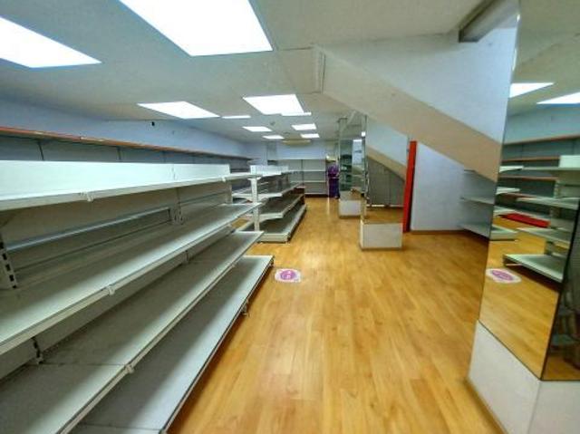 GRAN LOCAL COMERCIAL. DIAFANO Y LUMINOSO