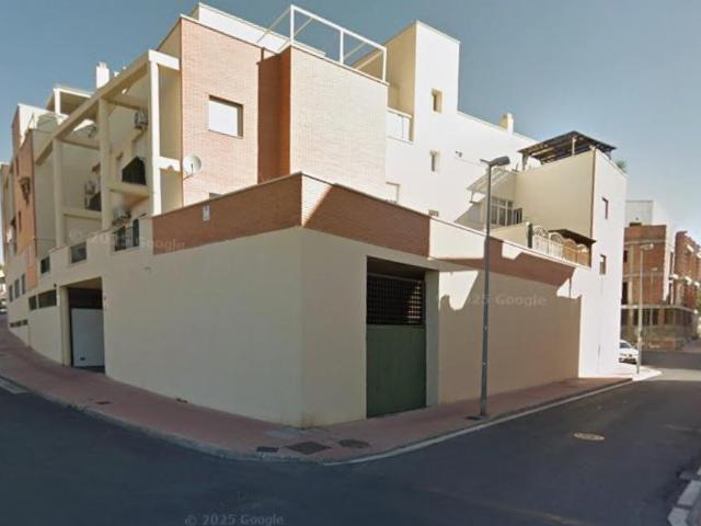 GRAN LOCAL COMERCIAL EN VENTA EN ZONA COLONIA ARACELI