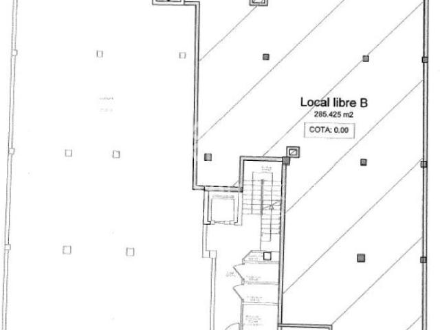 Gran local comercial en venta en Narón 301 m²
