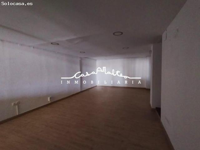 Gran local comercial en alquiler en Altea, primera línea