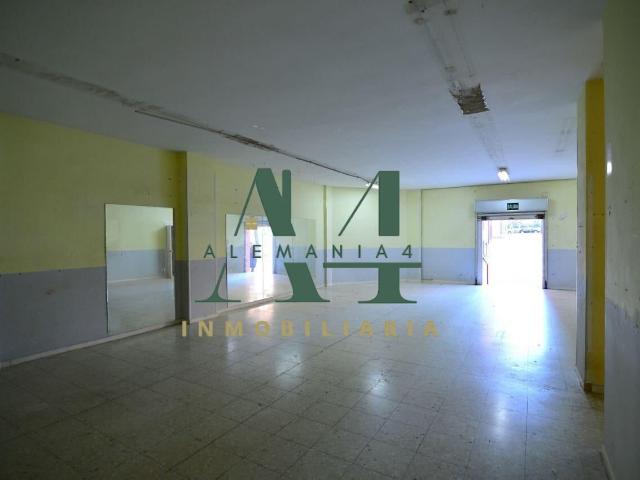 Gran Local con posibilidad de Vivienda en Moctezuma