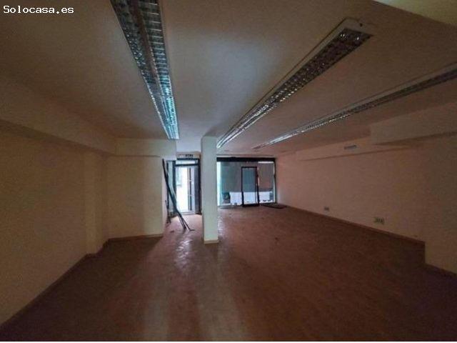 Gran local en pleno centro de Viladecans