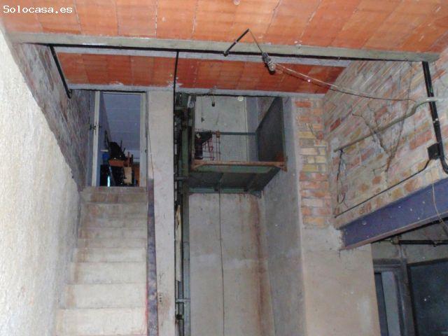GRAN LOCAL 230 m2
