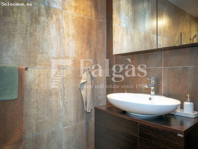 Gran parcela de 945 m² con dos casas independientes