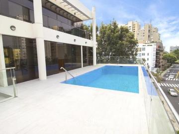 Gran Penthouse Dúplex con linda piscina en exclusiva zona