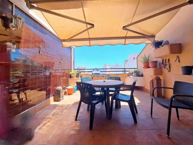GRAN PISO DE 247M2 CON TERRAZAS ZONA ES FORTÍ CON GARAJE Y TRASTERO