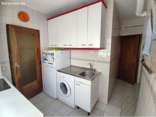 GRAN PISO EXTERIOR CON TERRAZA Y PARKING EXTERIOR