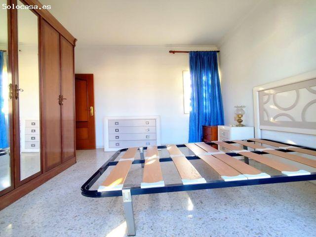 Gran piso ubicado en la tranquila barriada de Ciudad Jardín, Málaga