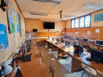 Gran propiedad amplio terreno quilpue | 12 dormitorios por 300000. 00 en Olivar