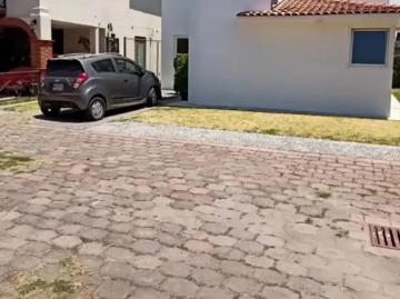 GRAN REMATE CASA EN METEPEC DS