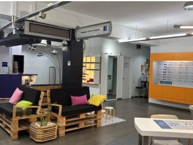 Gran sobreático unido con terrazas en venta en C/ Llull, Barcelona