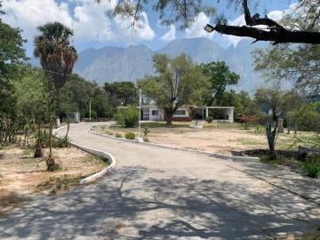 ¡Gran Terreno en Esquina! Perfecto para Proyecto Educativo, Industrial o Habitacional