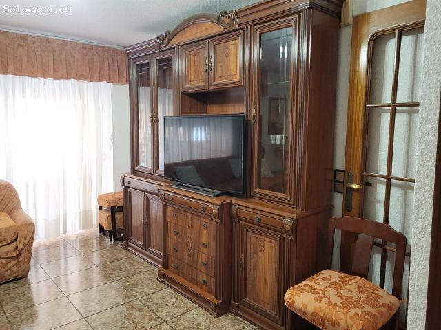 Gran vivienda en esquina con 154 m2 a un paso del mar