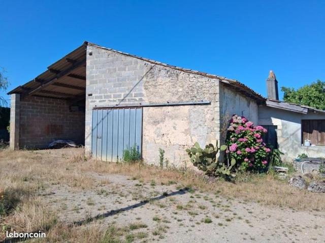 Grange 3 pièces 122 m²