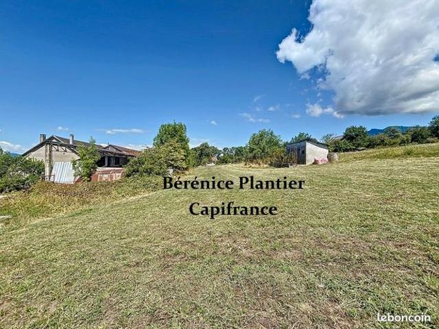 Grange 3 pièces 134 m²