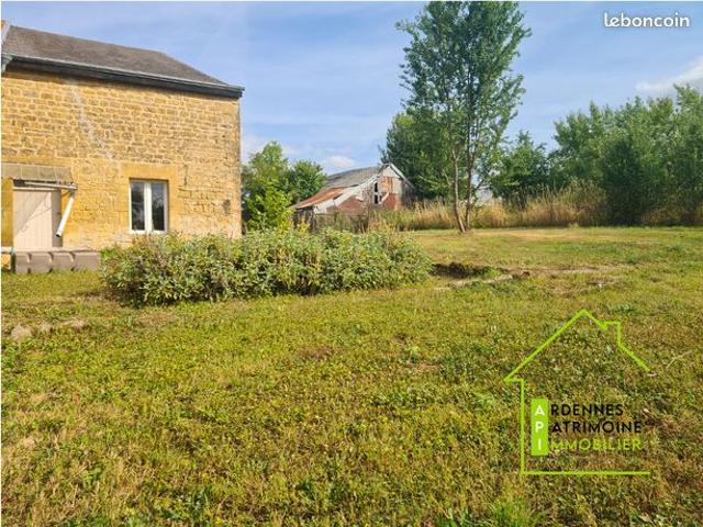 Grange 3 pièces 136 m²