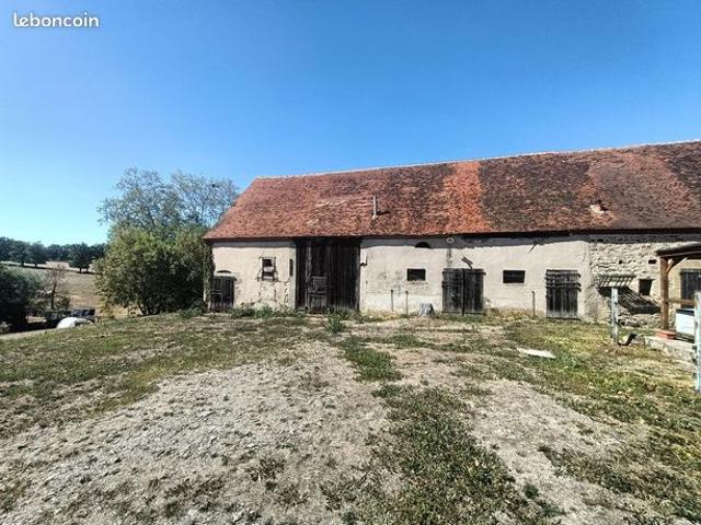 Grange 3 pièces 150 m²